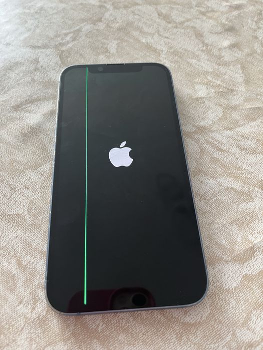 Айфон 14  дисплей надо менять