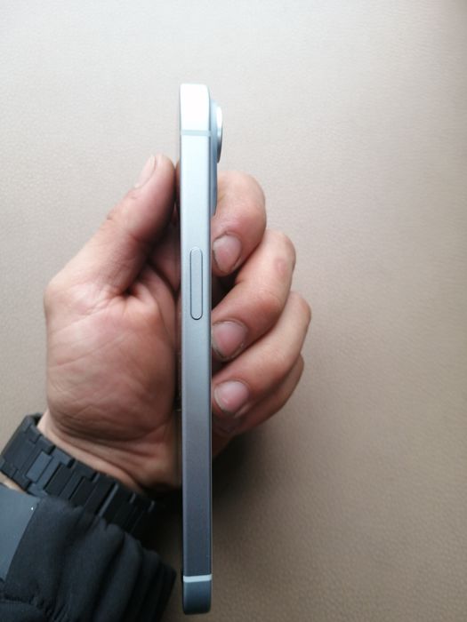 Айфон 15 в ремонте не был