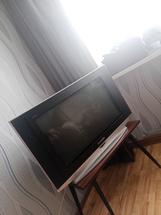 Телевизор рабочий