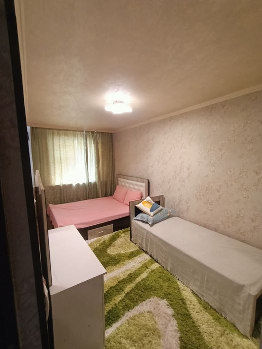 9-mikrorayon da 2 xonali uy srochna sotiladi bez makler!