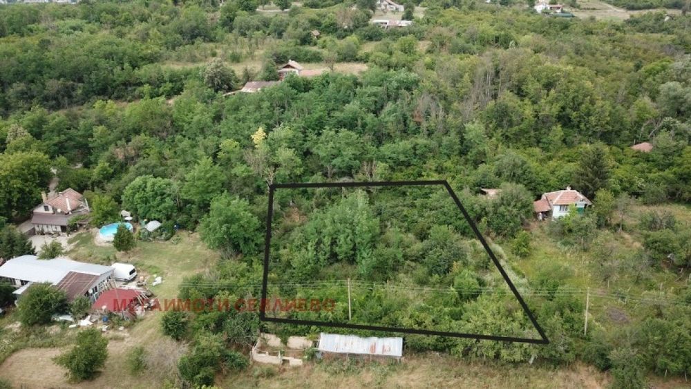 Продава се Парцел в Севлиево - 1779 кв.м за 3 €/кв.м - Снимка #1