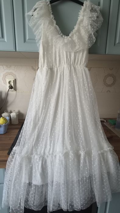 Rochie albă vaporoasă
