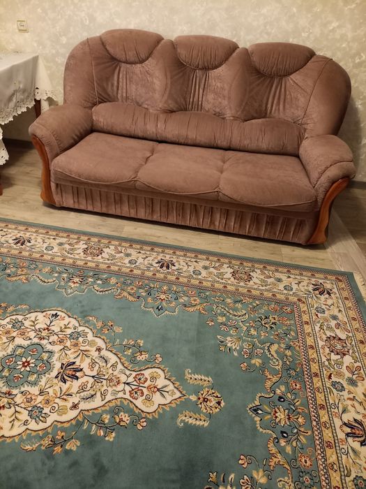 Продам диван б/у