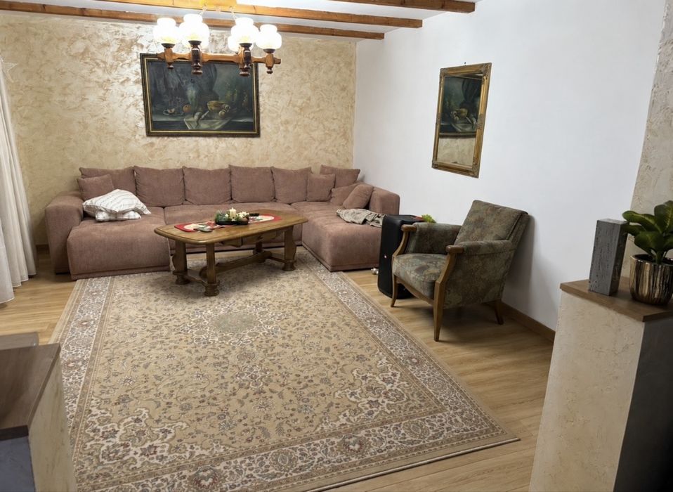 Coltar extensibil cu ladă in forma de U