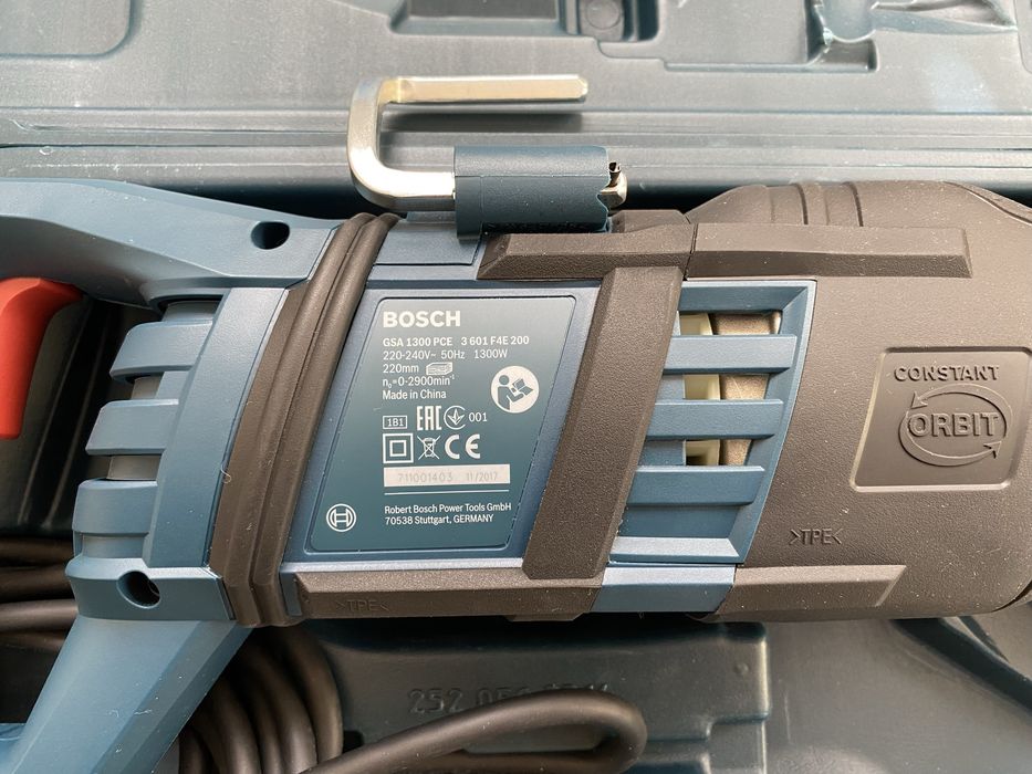 Сабельная пила Bosch GSA 1300 PCE