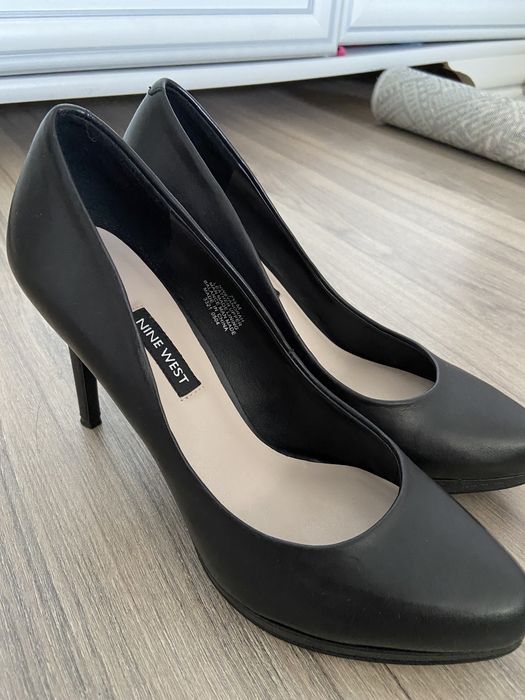 Классические черные туфли Nine West
