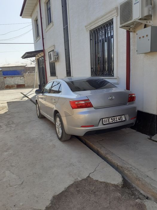 Электромобил Xawtay230