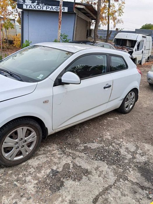 Kia Ceed 1.4 , Киа Сийд бензин На Части !!!