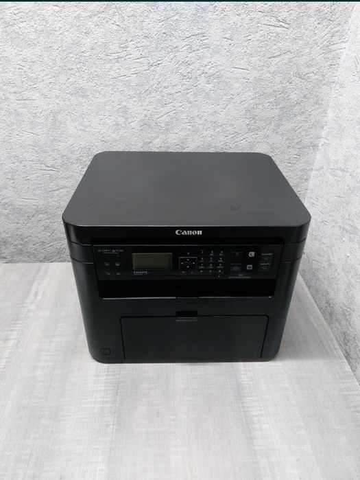 МФУ Canon MF211
принтер, сканер, копир.