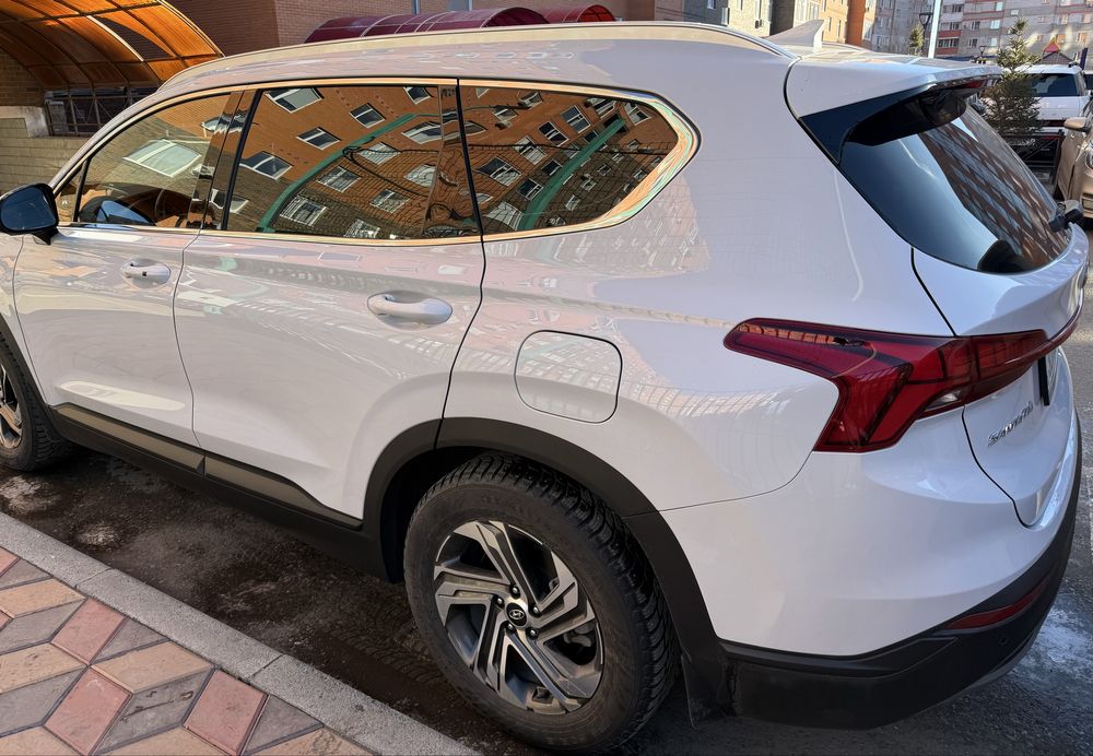 Дилерский Santa Fe 2022 года