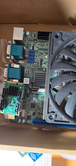 ASRock IMB-181-D Mini-ITX + i7-4790K + 16GB + охладител Scythe (NAS/сървър)