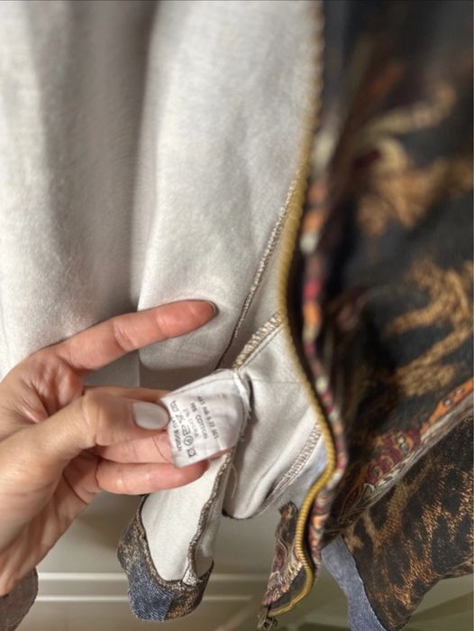 Geaca denim impecabilă