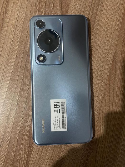 Продам Huawei Nova Y72s