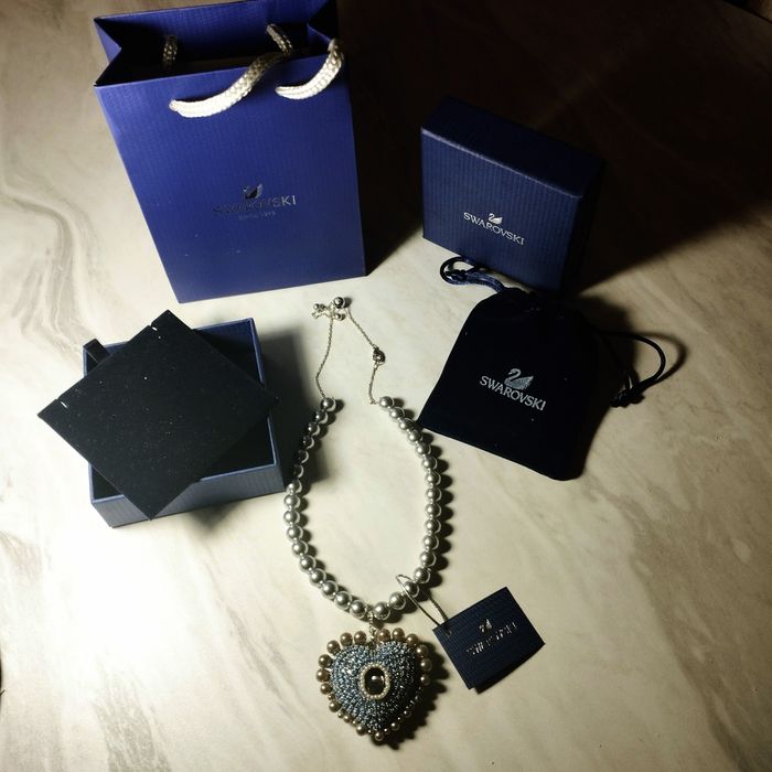 SWAROVSKI Hyperbola колье