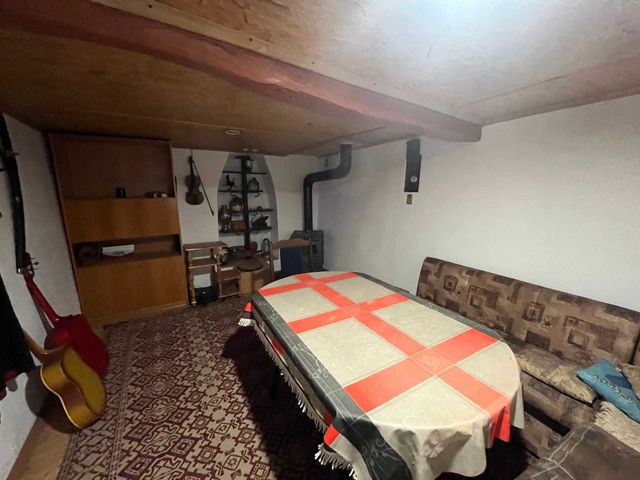 Къща за продажба – с. Горно Сахране