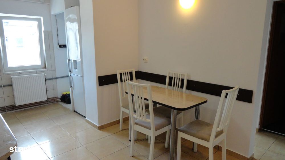 Apartament cu 2 camere decomandate strada Muncitorilor