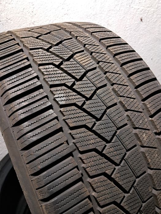 1xAnvelopa second iarna 275 30 R20 7.8mm Continental 2022