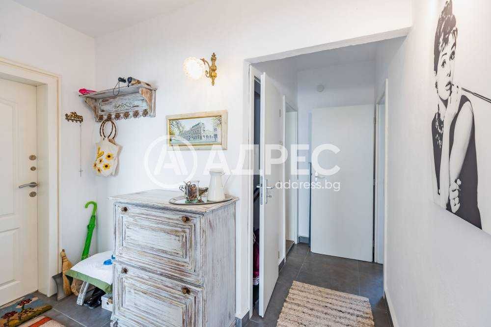 Продава се Двустаен апартамент в Варна, ЖП Гара - 60 кв.м за 2040 €/кв.м - Снимка #7