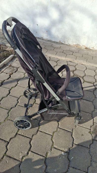 Коляска прогулочная