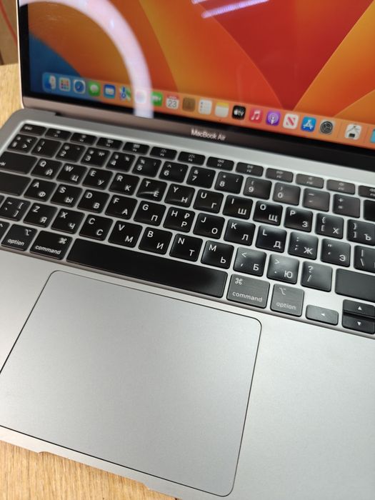 MacBook Air 13 | 2020 | M1 Чип | 8/256гб | Акб 89%