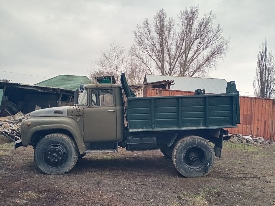 Продам зил 130..