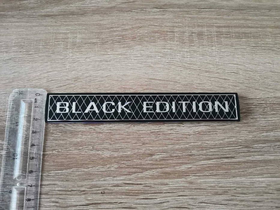 Емблема Toyota Black Edition