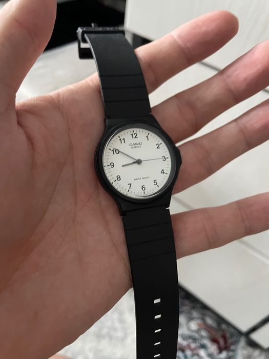 Casio MQ-24-7B2 — Классические кварцевые часы