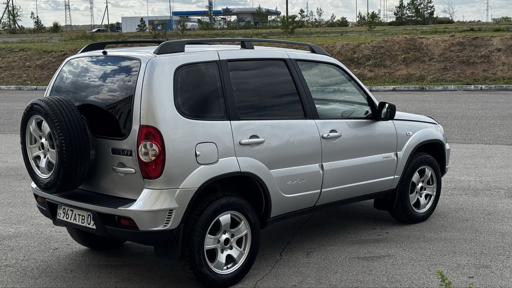 Chevrolet Niva 2013 года