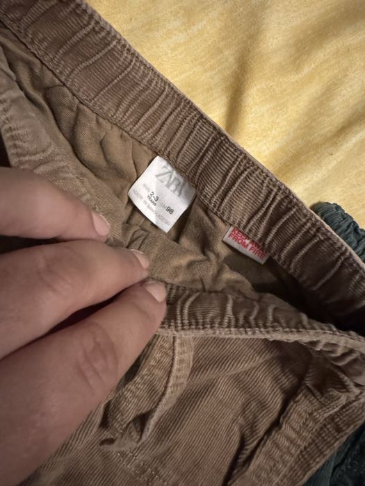 Set pantaloni si pulover marimea 98