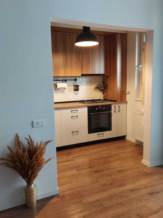 Apartament de vanzare - 2 camere tip studio