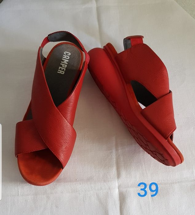Sandale din piele Campera