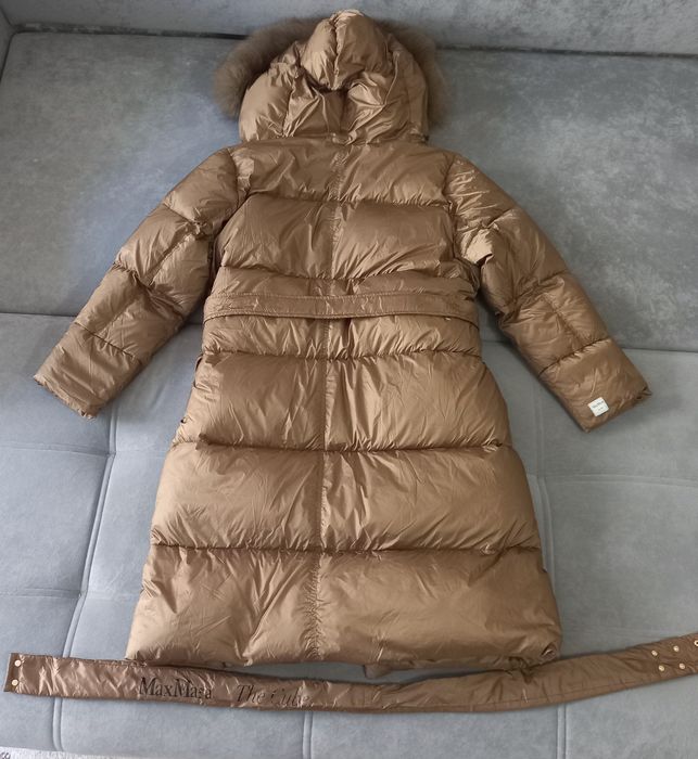 Продам женский пуховик 48-50.