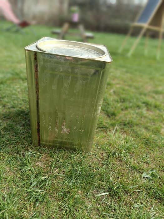 Тенекии за мед..