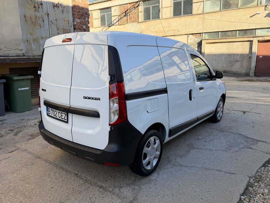 Dacia Dokker VAN 1.5 dCi 75 CP • 2020 • 118.000 km certificați • AC