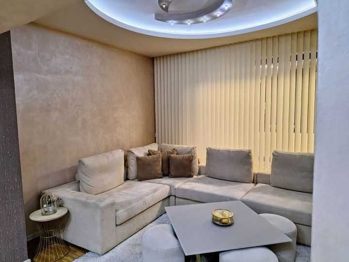 Продава се Тристаен апартамент в Пловдив, Гагарин - 93 кв.м за 1871 €/кв.м - Снимка #1