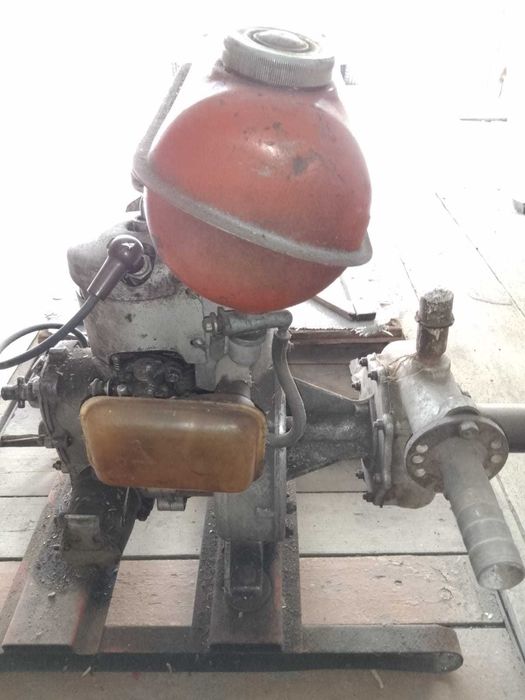 Насос бензиновый