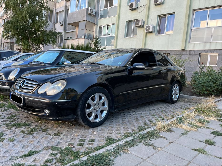 Продавам Mercedes Clk270cdi
