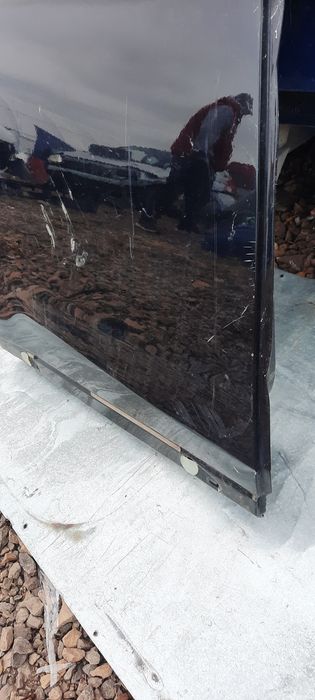 Задна дясна врата за форд куга.