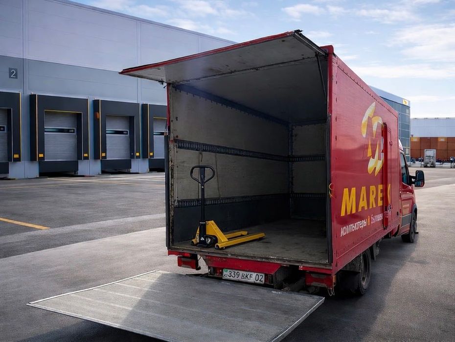 Фургон с Гидро-бортом (лопата)