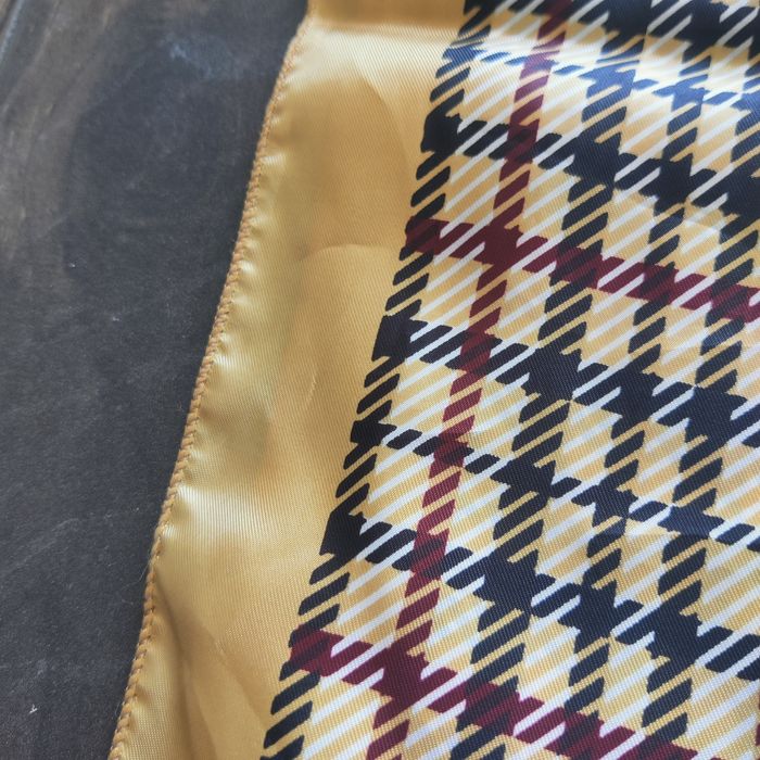 Витинч копринен шал