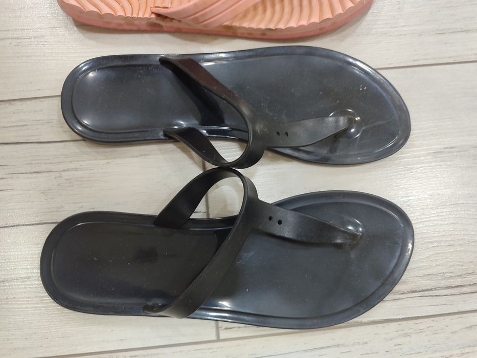 Сланцы женские 39-40 размер