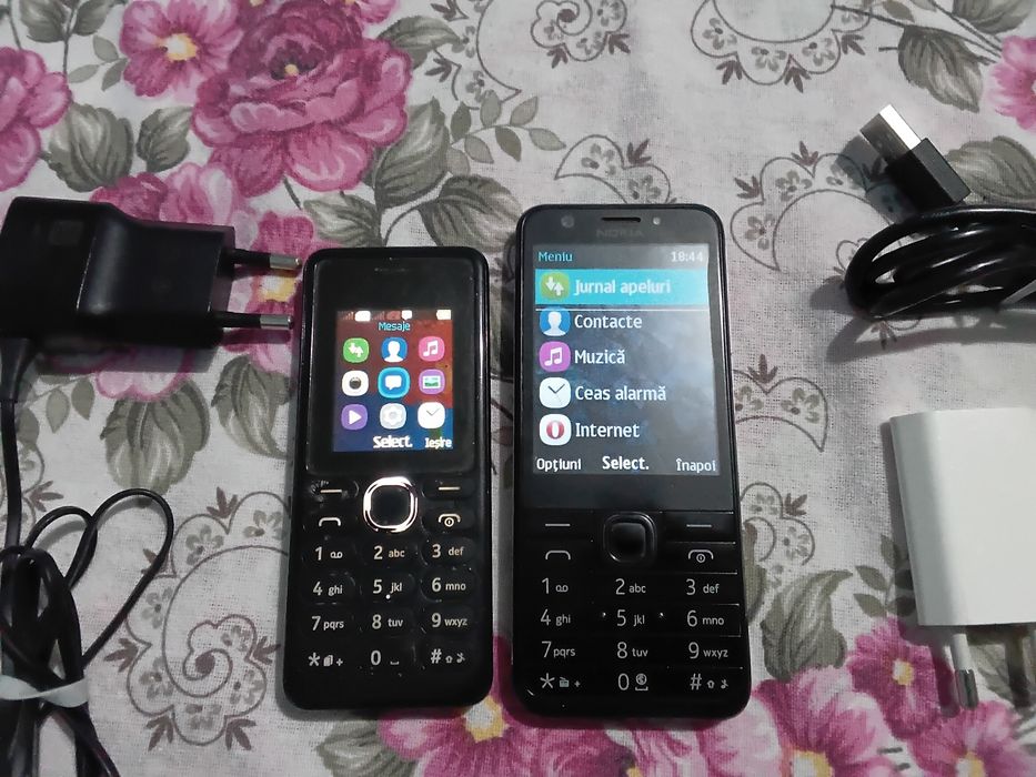Vând 2 Telefoane Nokia cu Camera