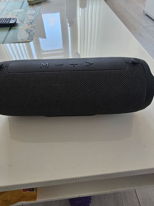 Продавам тонколонка