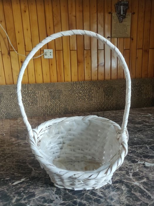 Cosuri impletite pentru flori sau cadouri