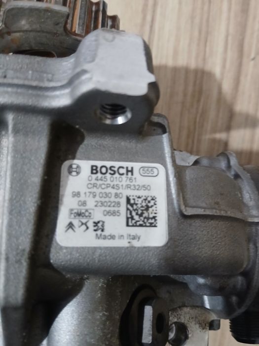Pompa înaltă presiune peugeot 3008 1,5 diesel  an 2021