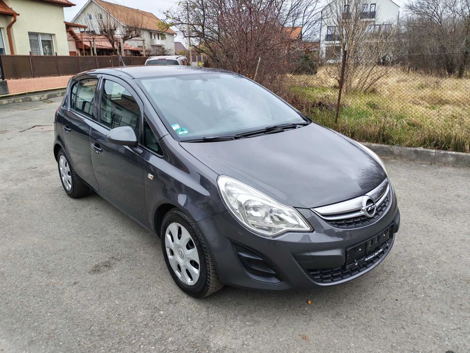 Opel Corsa D 1.2 Benzină, 80 CP, Climă, Euro 5, Import Germania