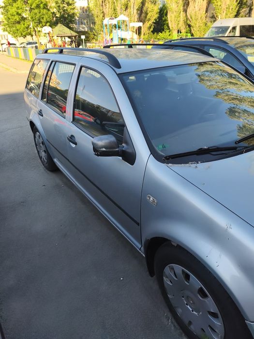 Vând golf IV benzina