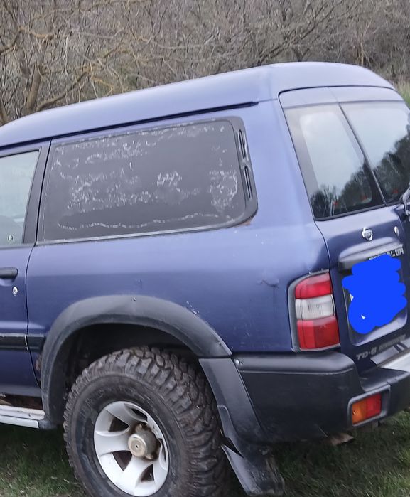 Vând nissan patrol