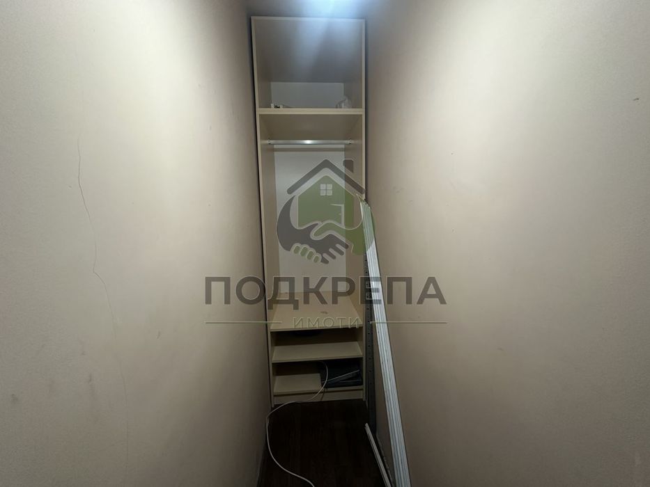 Дава се под наем Тристаен апартамент в Пловдив, Кършияка - 120 кв.м за 459 € - Снимка #12