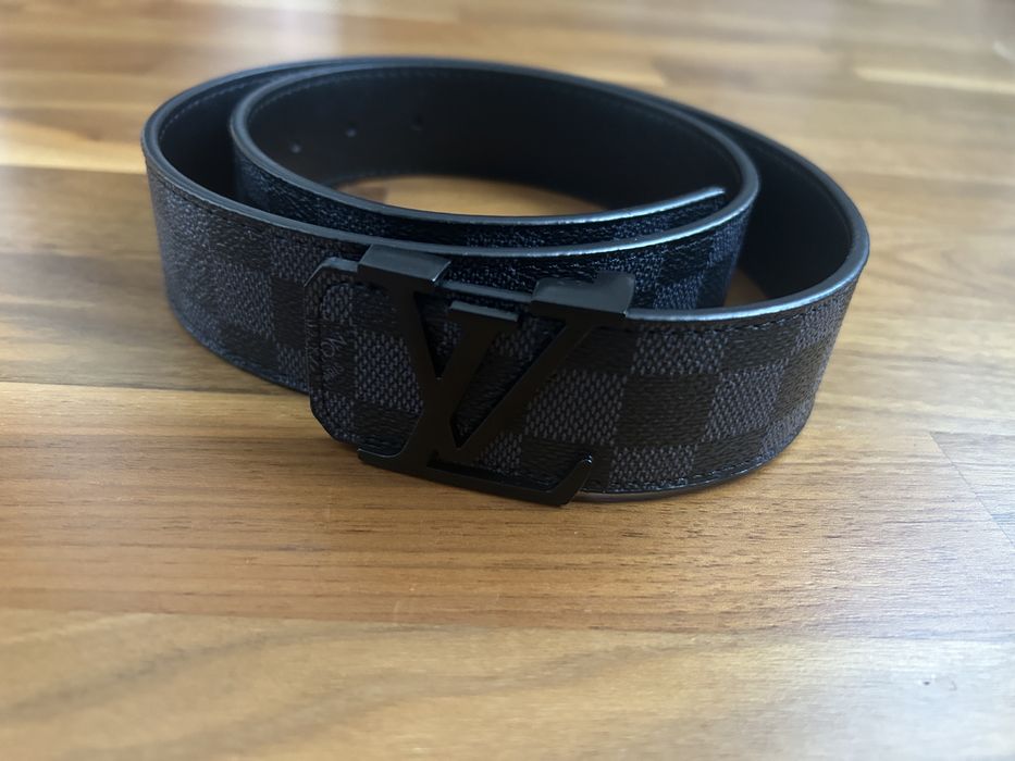 Curea Louis Vuitton